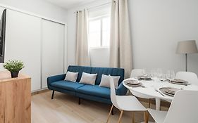 Charming Villa De Vallecas
